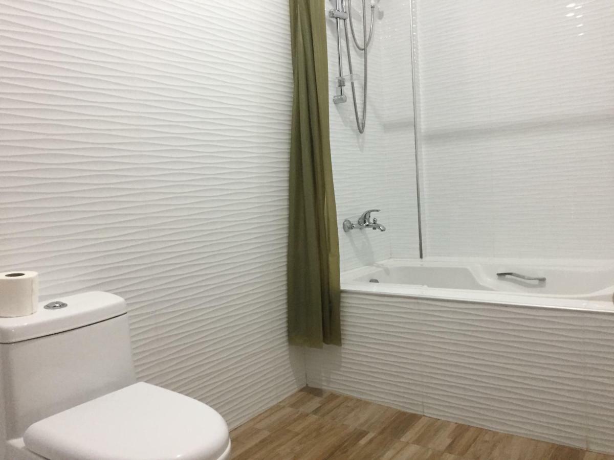 Hollywood Suites General Santos City 外观 照片