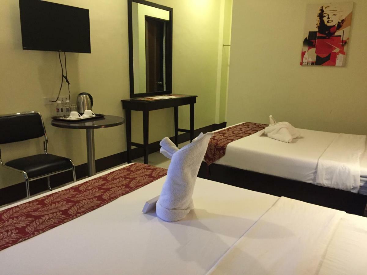 Hollywood Suites General Santos City 外观 照片