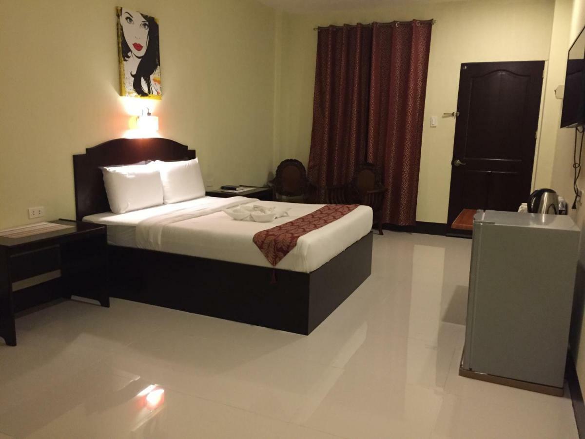 Hollywood Suites General Santos City 外观 照片