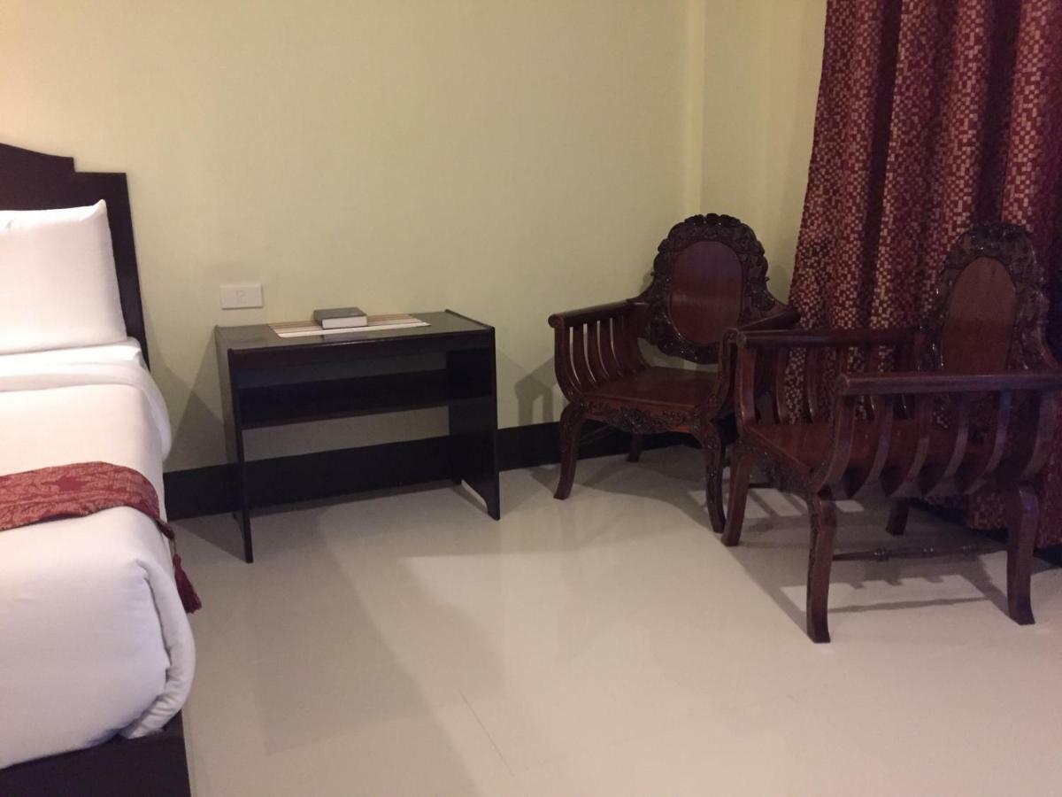 Hollywood Suites General Santos City 外观 照片